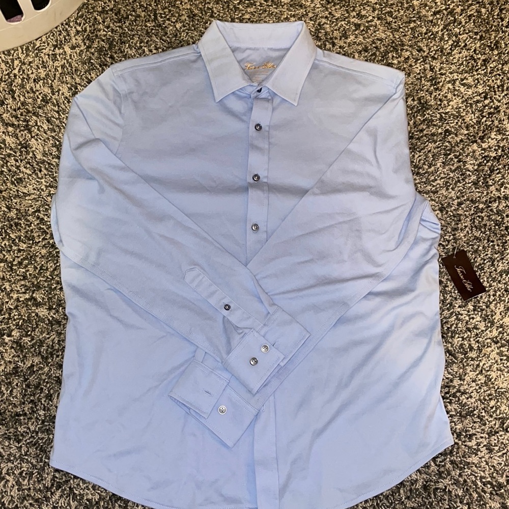 Men’s Light Blue Button Up